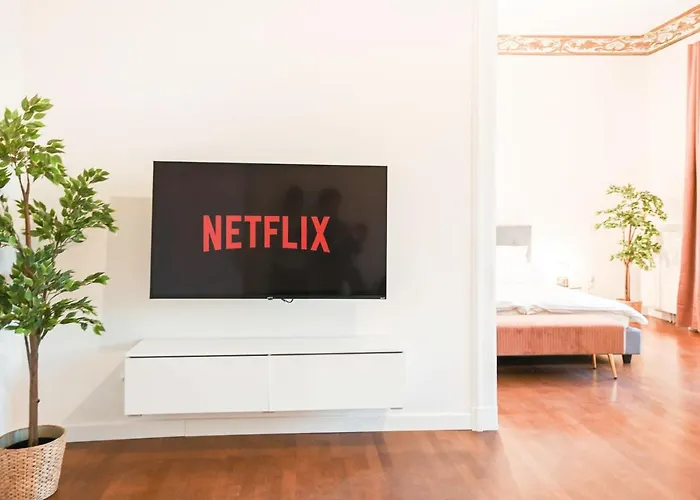 120qm Denkmal In Mit Stuck Und Balkon - Beuys - Апартаменты