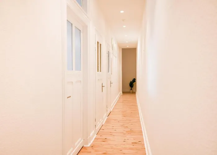 120qm Denkmal In Mit Stuck Und Balkon - Beuys - Lejlighed Krefeld